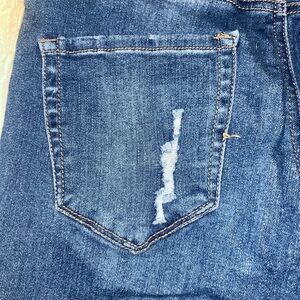 Size 8 RUE21 Curvy jeans. Ankle